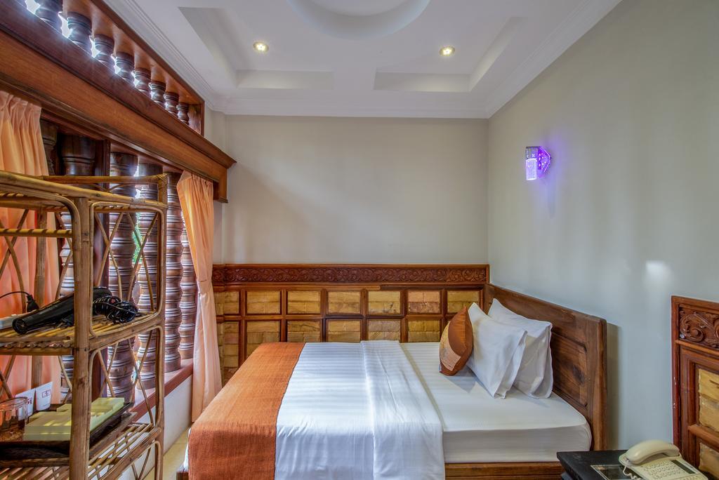 160 Angkor Villa Siem Reap Bagian luar foto