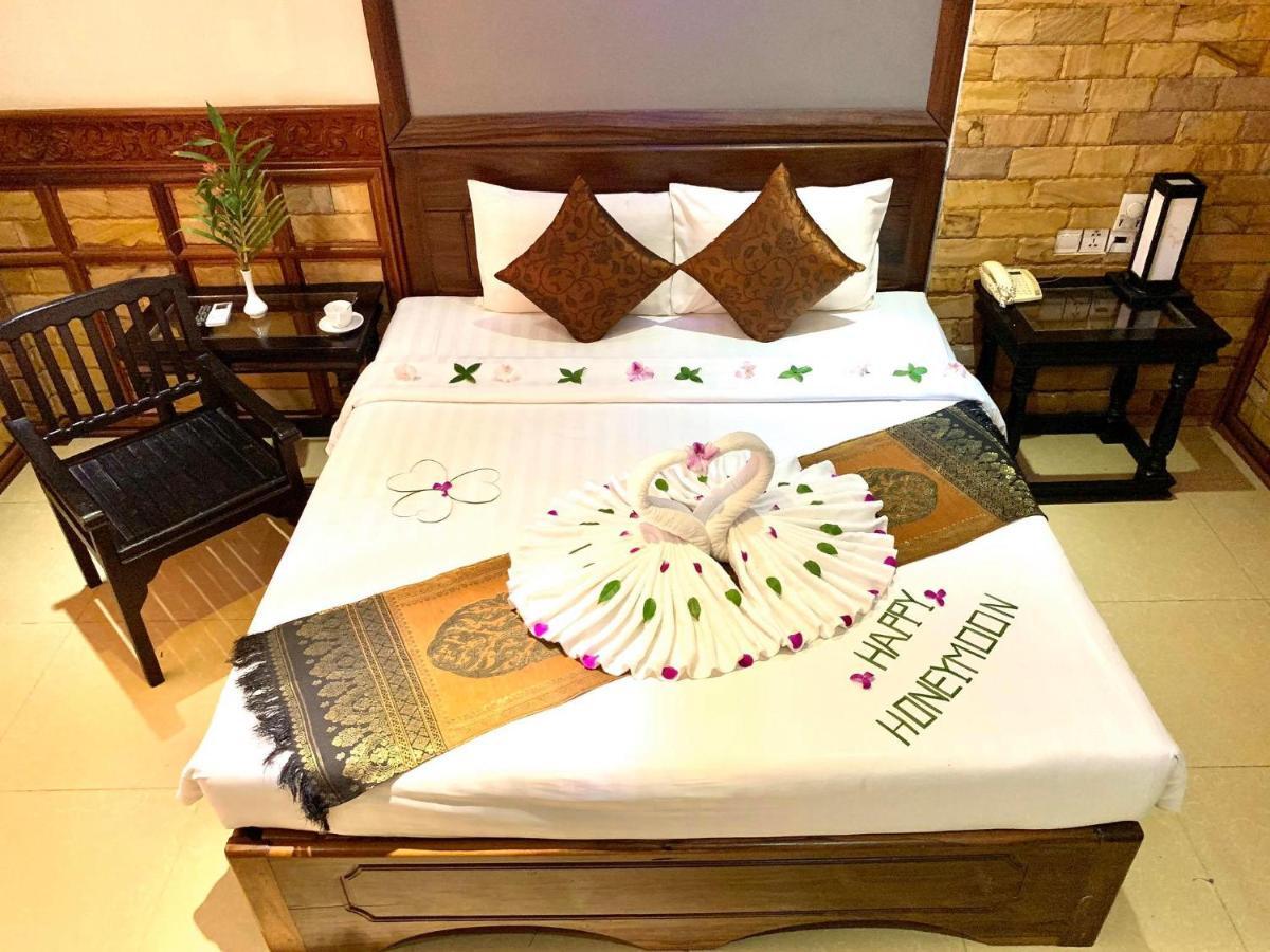 160 Angkor Villa Siem Reap Bagian luar foto